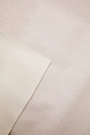 Οδηγός για τον Καθαρισμό Στρώματος: Διατηρήστε το Υγιεινό και Καθαρό ΠΛΑΣΤΙΚΟΠΟΙΗΜΕΝΟ ΕΠΙΣΤΡΩΜΑ NEOSTROMA